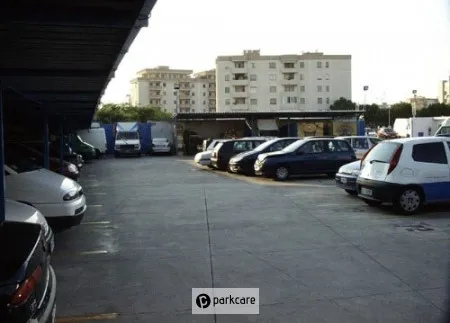 Garage Santa Chiara Brindisi foto 1