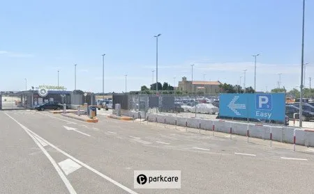 Parcheggio P9 Easy Aeroporto Brindisi foto 1