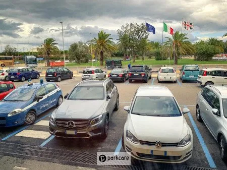 Parcheggio P1 Aeroporto Cagliari foto 2